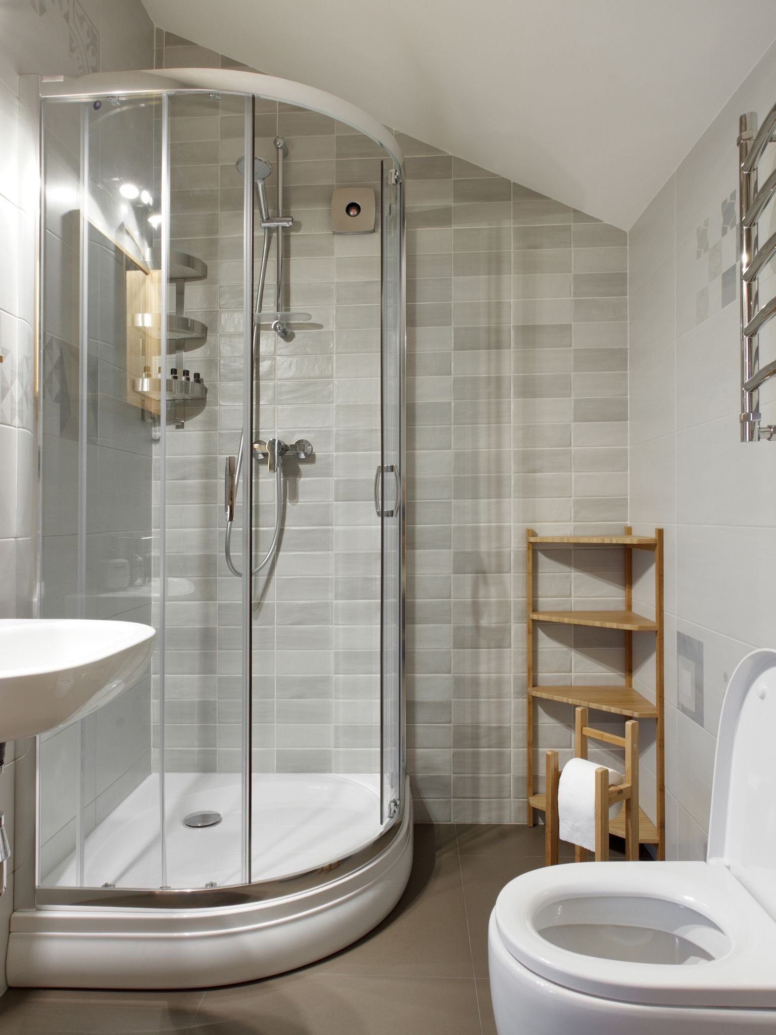complete bathroom fitter N7 6AX